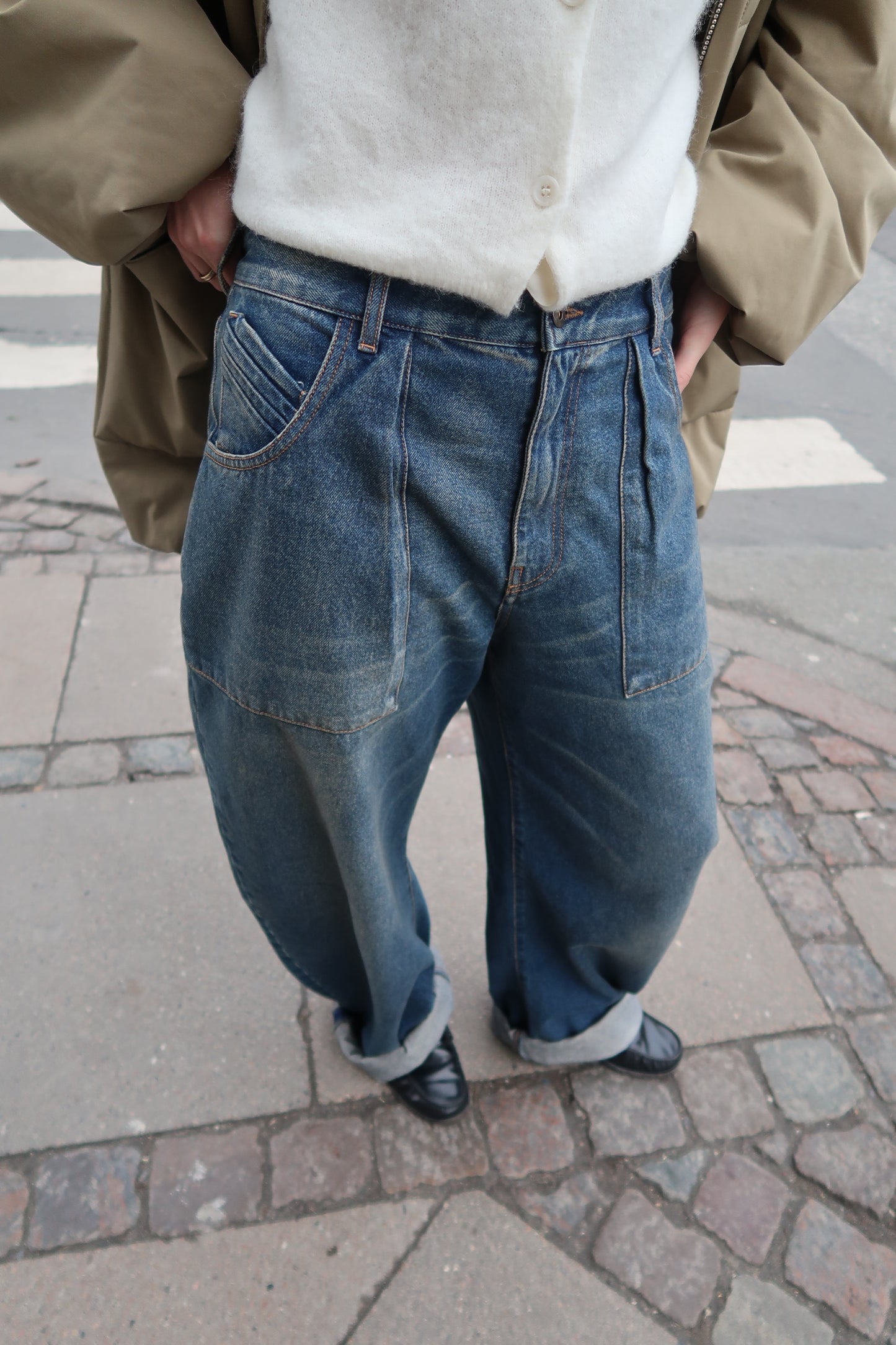 PRE ORDER - HAILEY JEANS - LILOUV