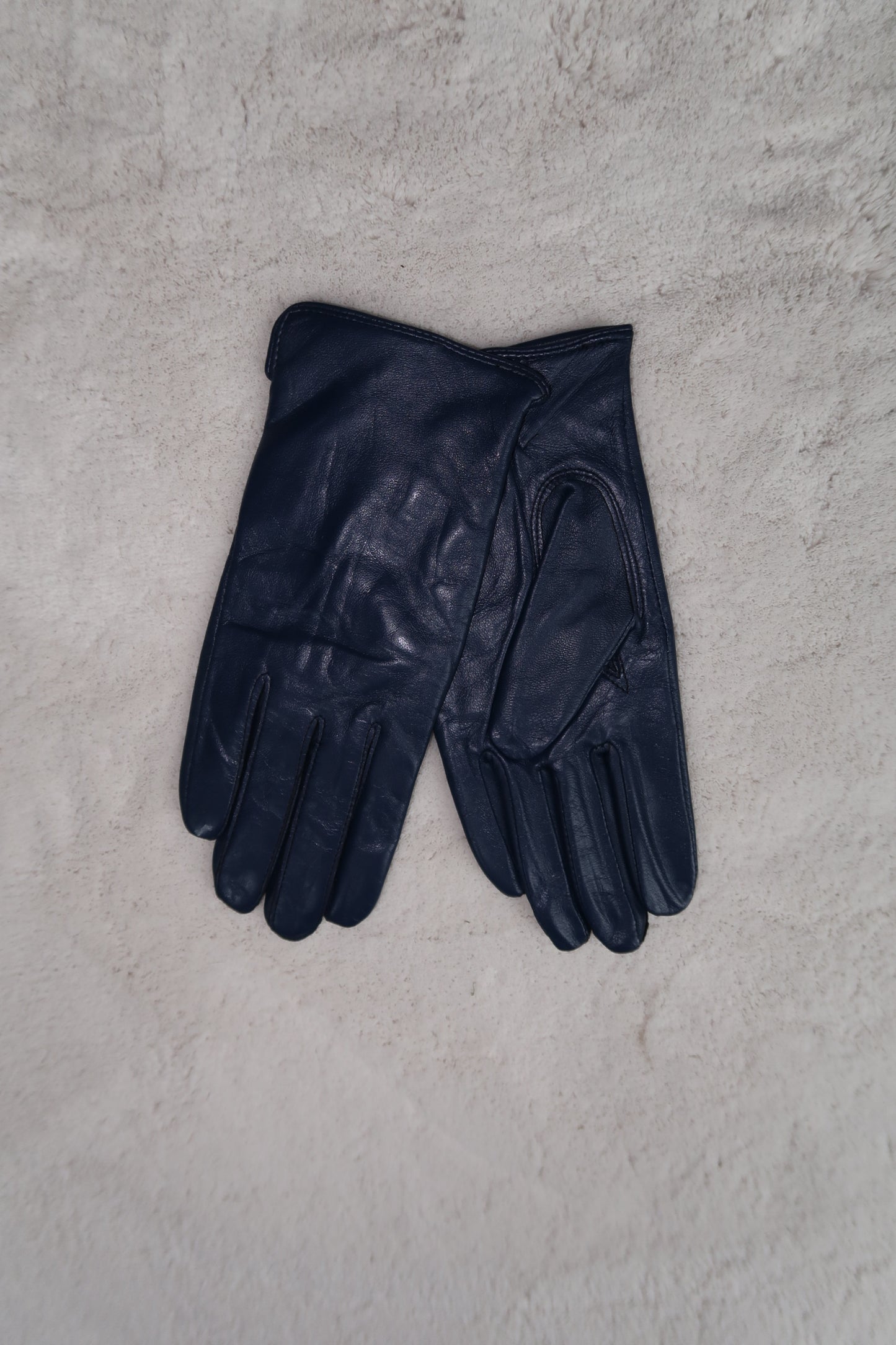 LEATHER GLOVES